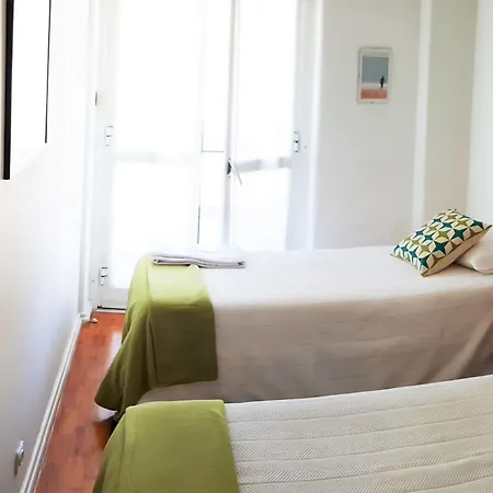 Apartament In By Interhome Lizbona