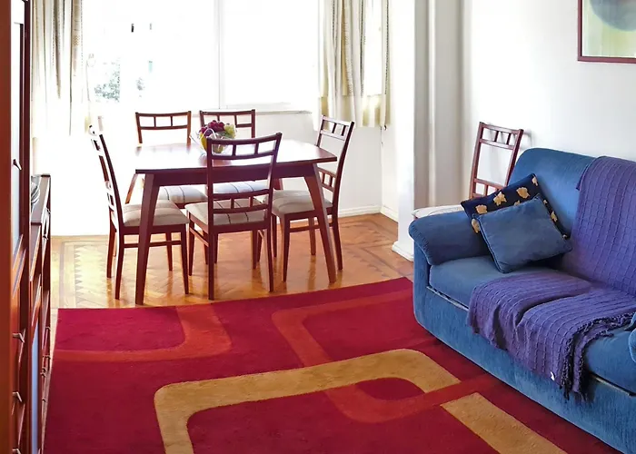 In By Interhome * Lisboa