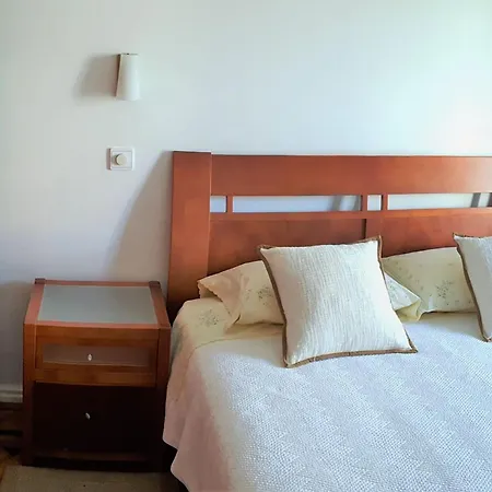 In By Interhome Lissabon